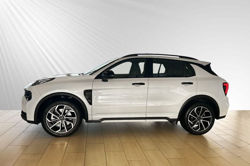 Lynk & Co 01 bild 2