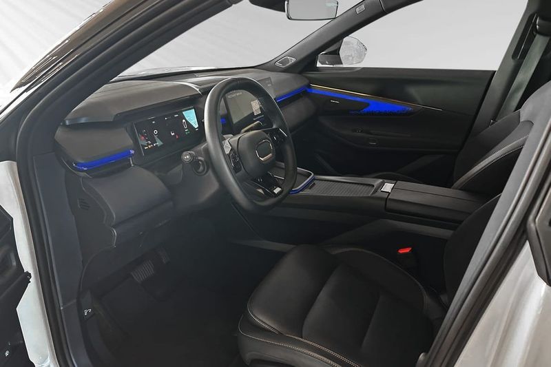Lynk & Co 08 bild 6
