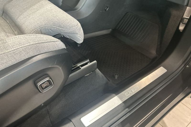Volvo EX90 bild 12