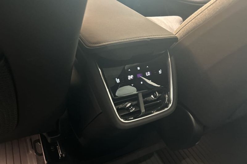Volvo EX90 bild 20