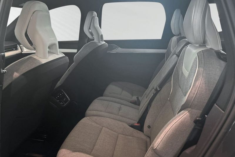 Volvo EX90 bild 8