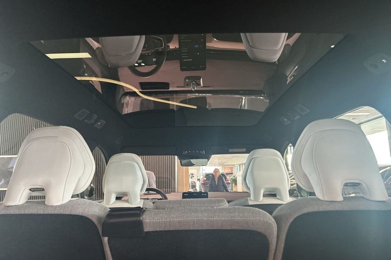 Volvo EX90 bild 17