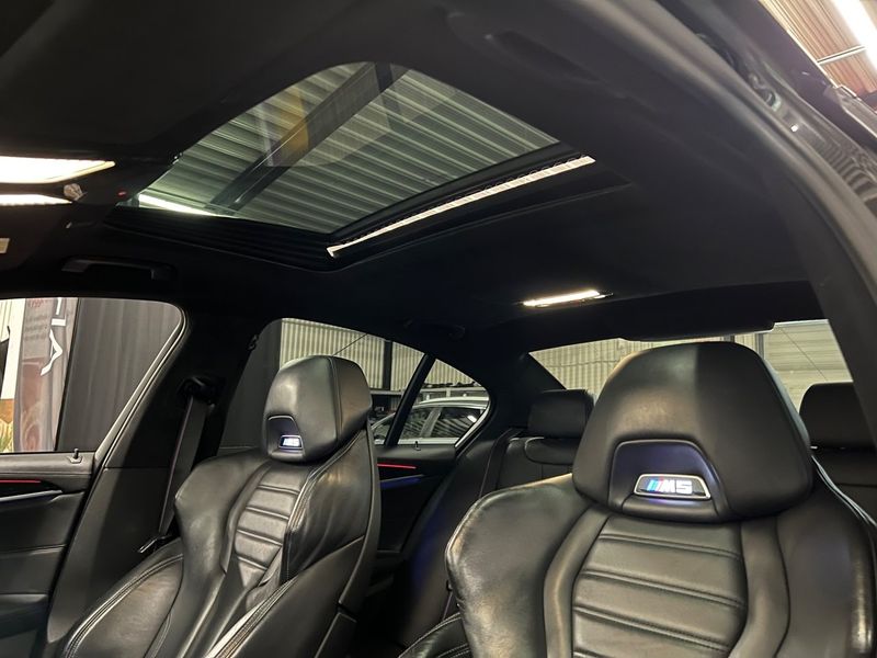 BMW M5 bild 11
