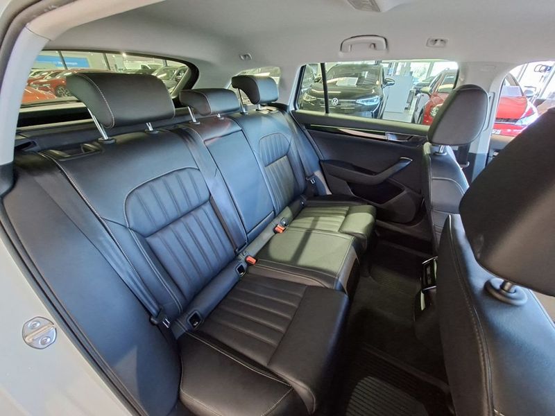Skoda Superb bild 9