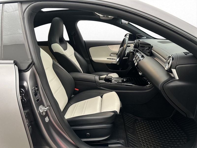 Mercedes CLA250 bild 38
