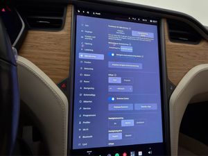 Tesla Model S bild 23