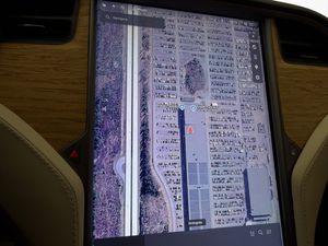 Tesla Model S bild 18