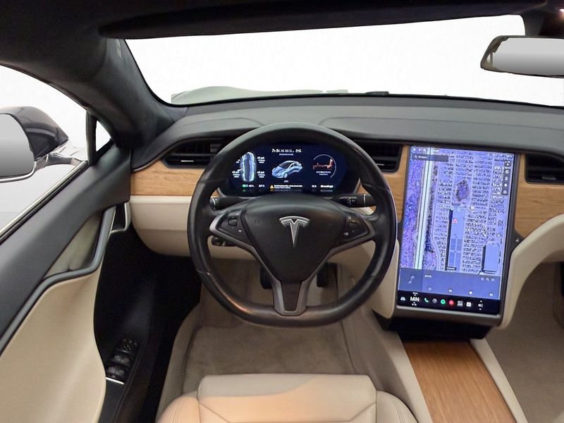 Tesla Model S bild 13