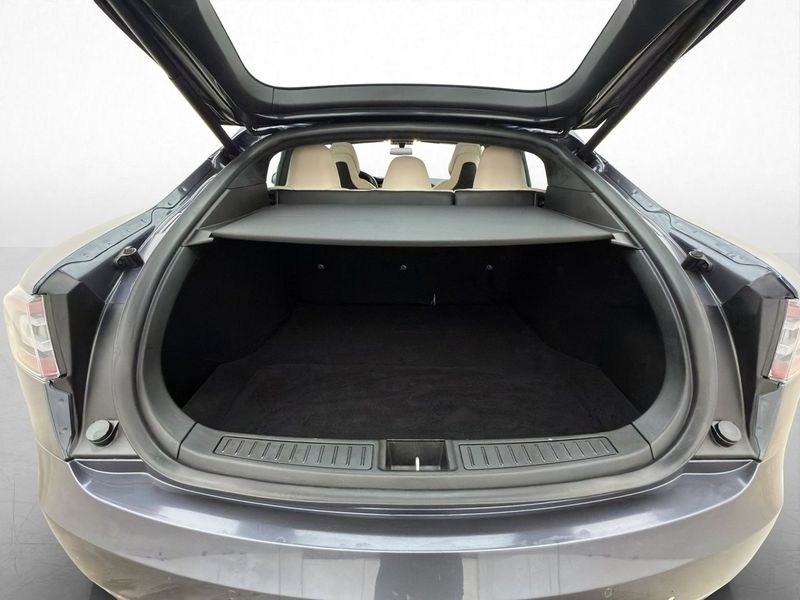 Tesla Model S bild 29