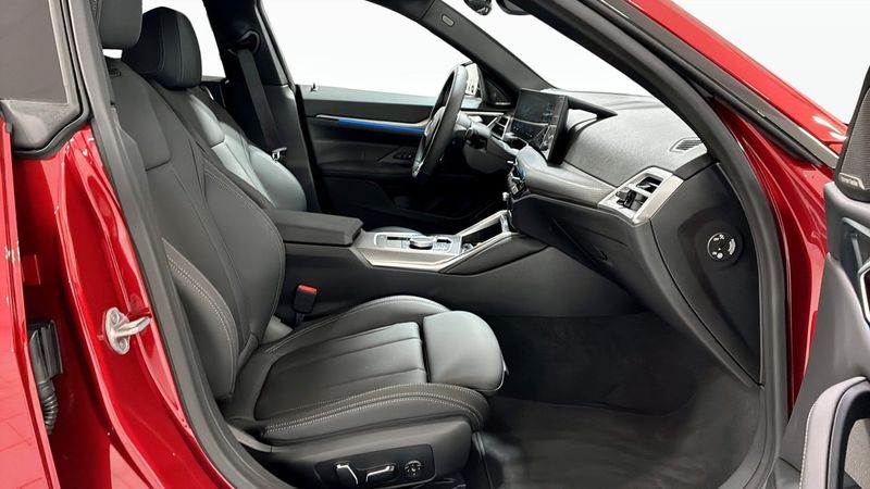 BMW i4 bild 3