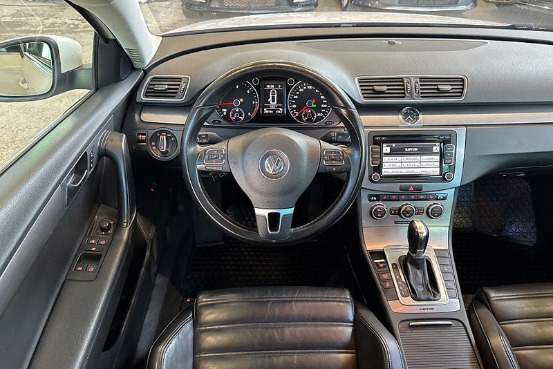 Volkswagen Passat bild 15