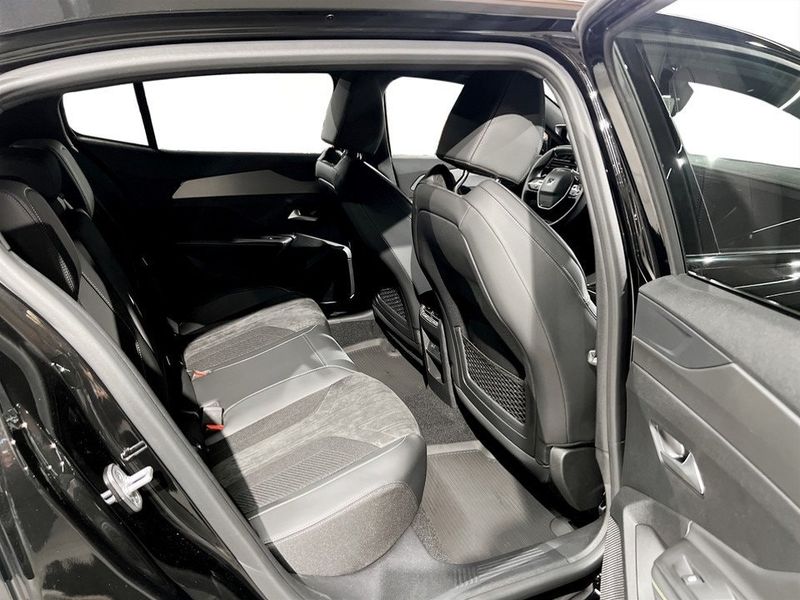 Peugeot 408 bild 7
