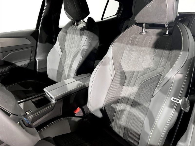 Peugeot 408 bild 6