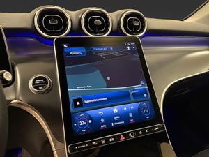 Mercedes GLC200 bild 15