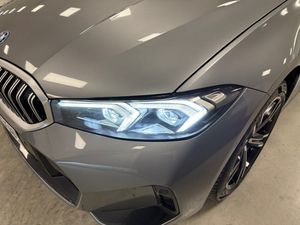 BMW 330 bild 16