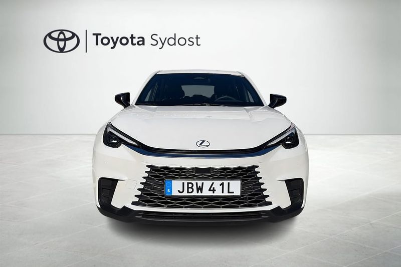 Lexus LBX bild 6