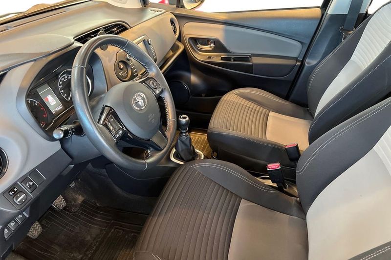 Toyota Yaris bild 9