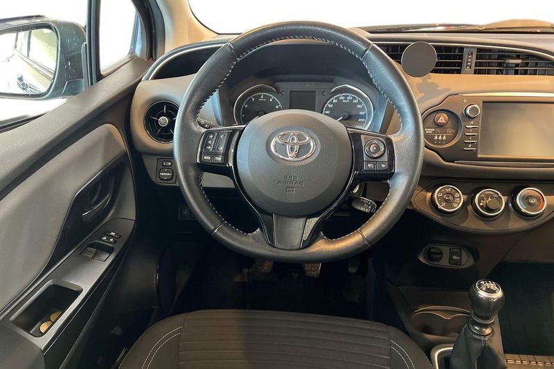 Toyota Yaris bild 8