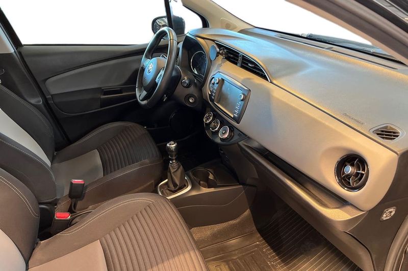 Toyota Yaris bild 10