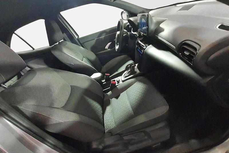 Toyota Yaris Cross bild 16