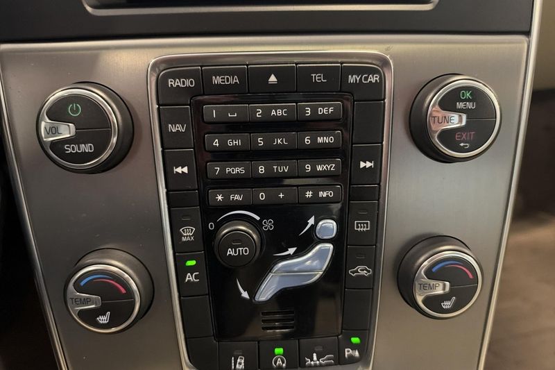 Volvo S60 bild 12