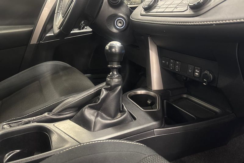 Toyota RAV4 bild 15