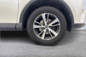 Toyota RAV4 bild 14