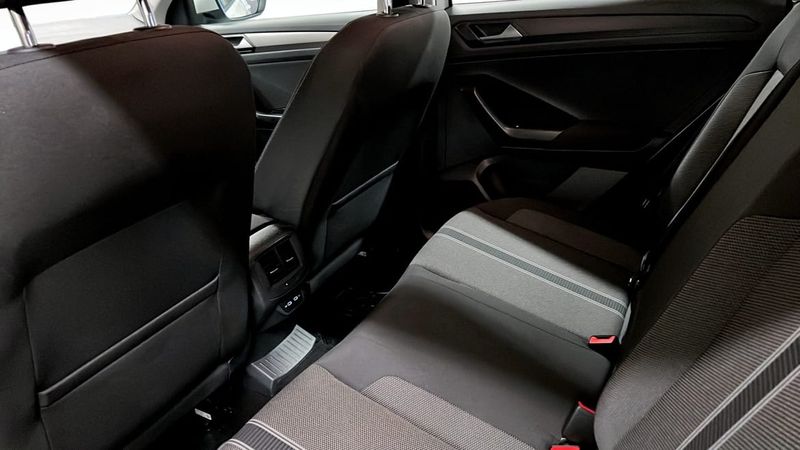 Volkswagen T-Roc bild 11