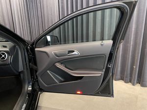 Mercedes A220 bild 21