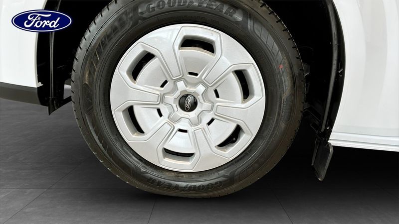 Ford Custom bild 9