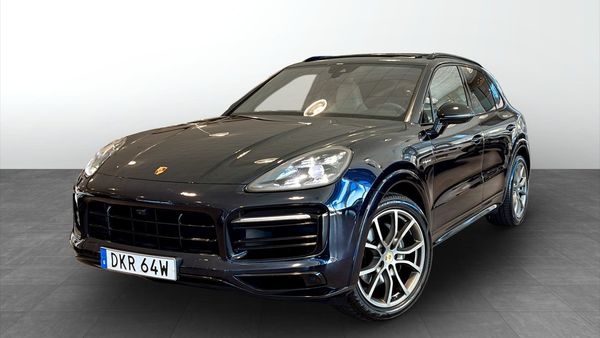 Porsche Cayenne E-Hybrid 462hp Base - 2020