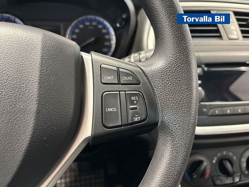 Suzuki S-CROSS bild 12