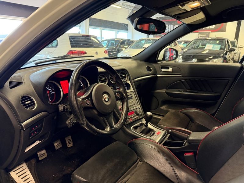 Alfa Romeo 159 bild 8