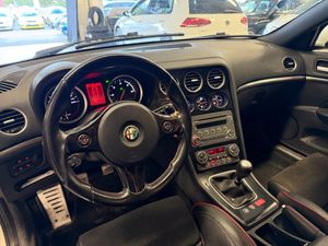 Alfa Romeo 159 bild 10