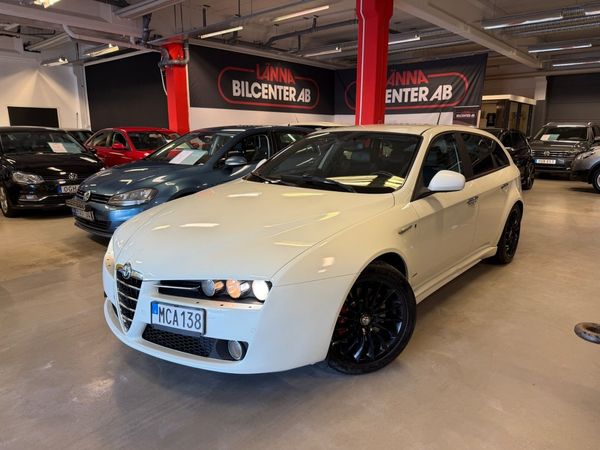 Alfa Romeo 159 Sportwagon 2.0 JTDM 16V Drag Nybytt Kamrem Motorvärmare - 2012