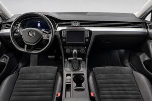 Volkswagen Passat bild 14