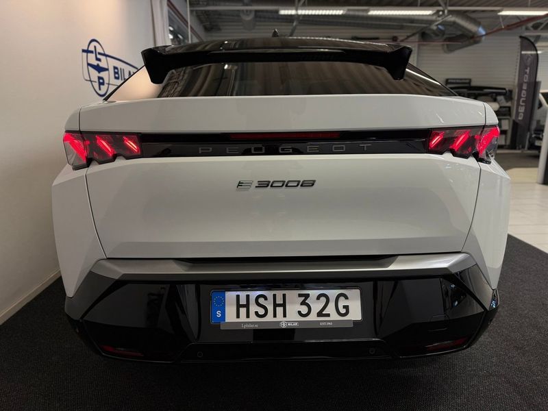 Peugeot e-3008 bild 4