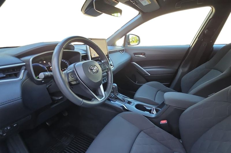 Toyota Corolla Cross bild 12