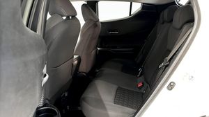 Toyota C-HR bild 12