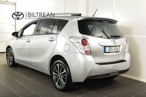 Toyota Verso bild 3