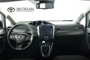 Toyota Verso bild 8