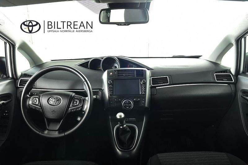 Toyota Verso bild 8