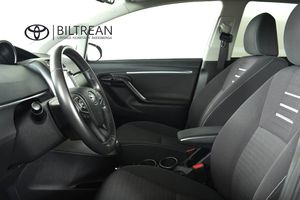Toyota Verso bild 6