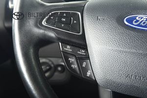 Ford Kuga bild 11