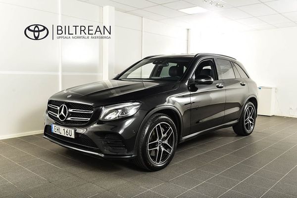 Mercedes GLC220 d 4MATIC AMG Line Drag Navi Backkamera Bränslevärm - 2019