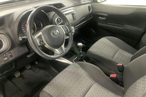 Toyota Yaris bild 16