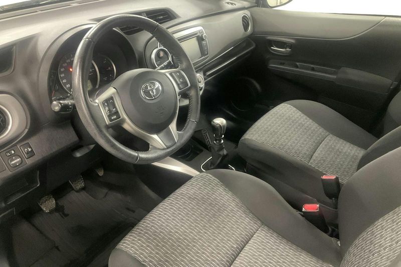 Toyota Yaris bild 16