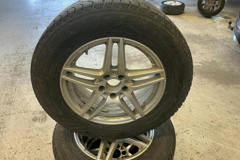 Mercedes GLC220 bild 16