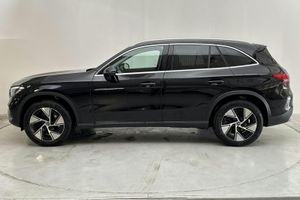 Mercedes GLC300 bild 2