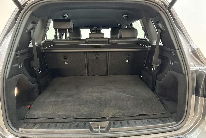 Mercedes EQB300 bild 10